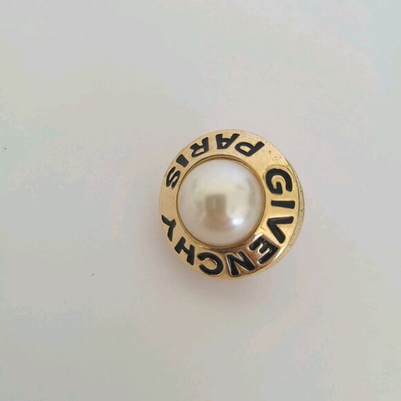 Vintage Givenchy Button Gold Tone Pearl Clip on SINGLE Earring Round Glam Logo - Picture 1 of 7
